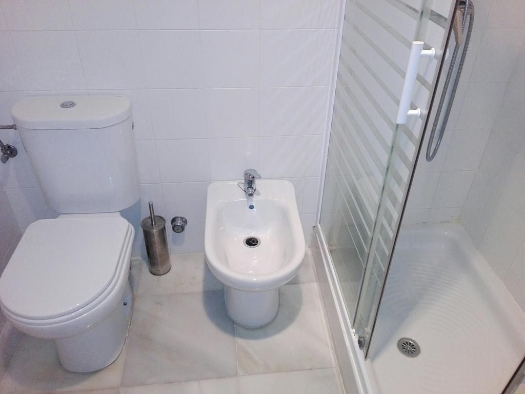 Centrico Apartamento Con Patio Privado Sevilla Eksteriør bilde