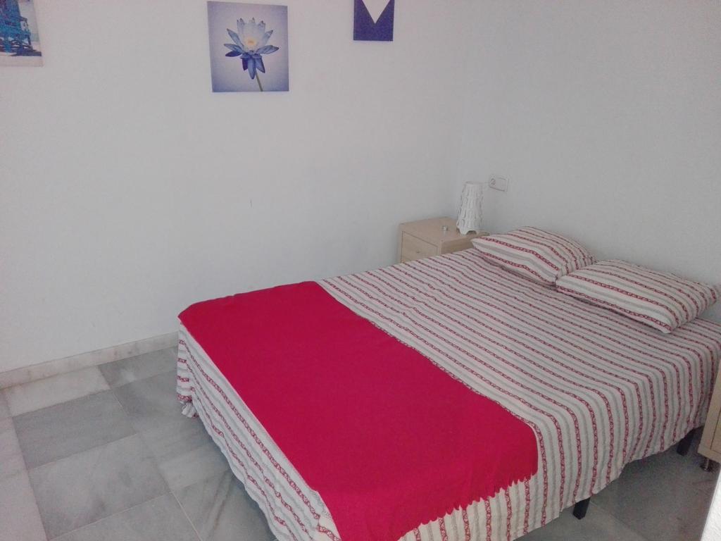 Centrico Apartamento Con Patio Privado Sevilla Eksteriør bilde