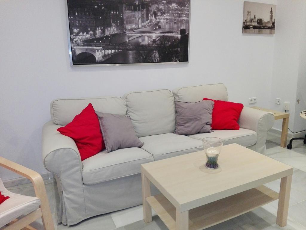 Centrico Apartamento Con Patio Privado Sevilla Eksteriør bilde