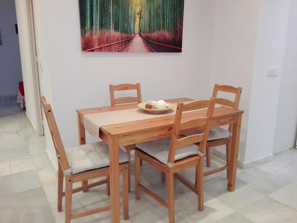 Centrico Apartamento Con Patio Privado Sevilla Eksteriør bilde